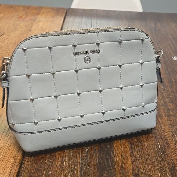 Michael Kors White Quilted Women's Bag - Picture 9 of 10